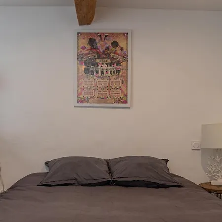 Loft Calme à La Maison Carrée - Nuit à