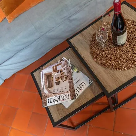 Апартаменты Loft Calme A La Maison Carree - Nuit A *