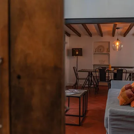 Loft Calme à La Maison Carrée - Nuit à Appartement