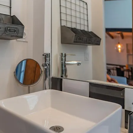 Loft Calme A La Maison Carree - Nuit A Nîmes