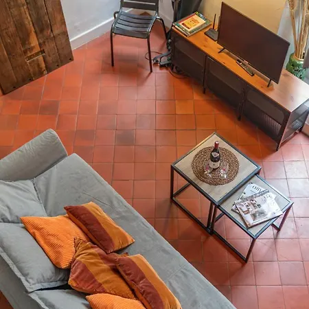 Loft Calme A La Maison Carree - Nuit A Lägenhet Nîmes