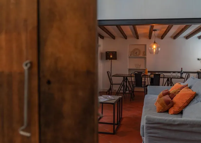 Loft Calme à La Maison Carrée - Nuit à Appartement