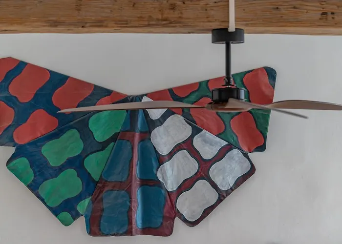 Appartement Loft Calme à La Maison Carrée - Nuit à Nîmes