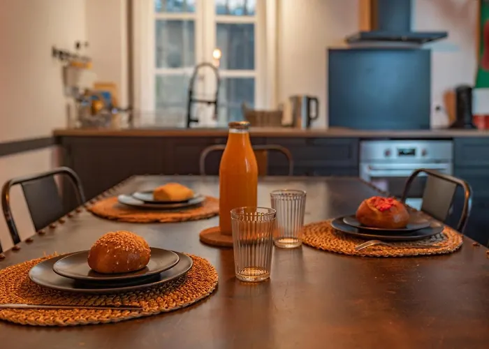 Loft Calme à La Maison Carrée - Nuit à Nimes